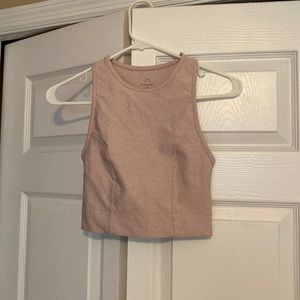 Varley crop top to matching leggings